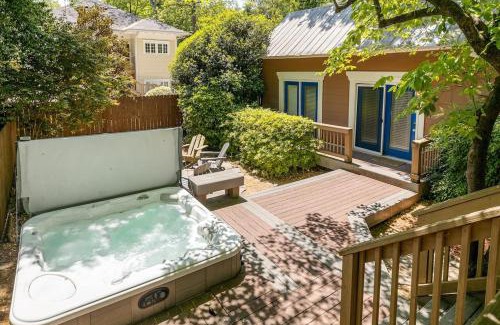 Midtown House | 5BR Historic Midtown Craftsman Home w Jacuzzi