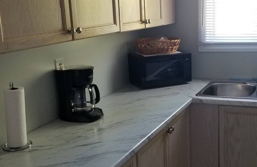 Foley Cottage | 5mins from Parry Sound, Small, clean lake with only 5 other cottages!