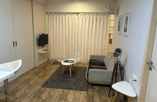 Surat Apartment | 5mints to Airport! Family sized cosy place swimming pool, garden, gym & playarea