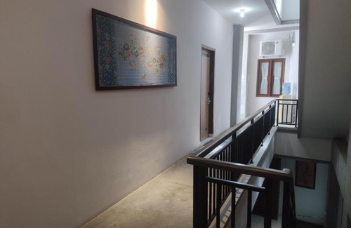 Tembalang House | 5Residence