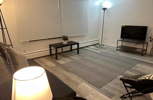 Whitehorse Apartment | 5th Ave Suites