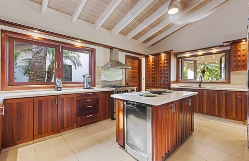 Casa de Campo House | 6 Bdrm Oceanfront home, Sept. 1 Thru Oct.30 Now 30% off Nightly Rates!