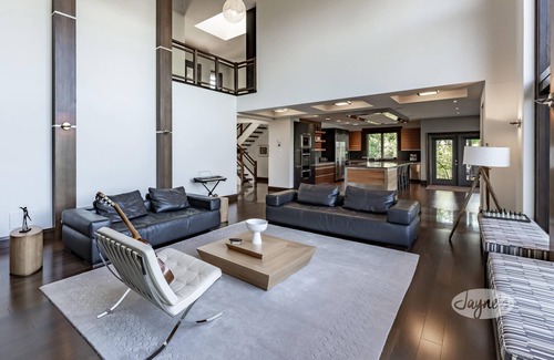 Port Carling Cottage | 6 bed 5 bath cottage on Lake Muskoka
