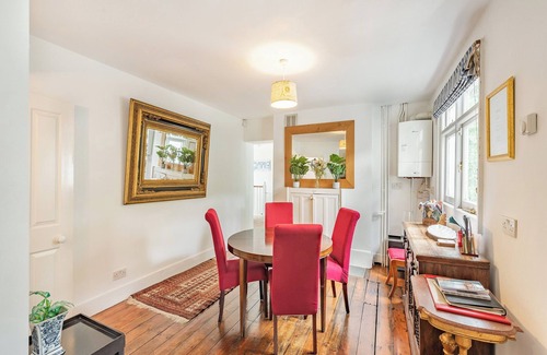 St Margaret's at Cliffe Cottage | 6 bedroom accommodation in St Margarets Bay, Dover