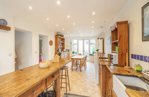 St Margaret's at Cliffe Cottage | 6 bedroom accommodation in St Margarets Bay, Dover