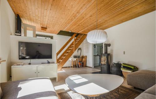 Anholt House | 6 Bedroom Beautiful Home In Anholt