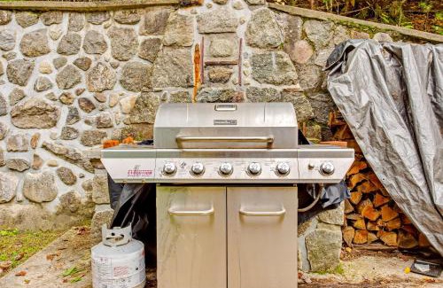 Brant Lake House | 6 Bedroom House at Schroon River