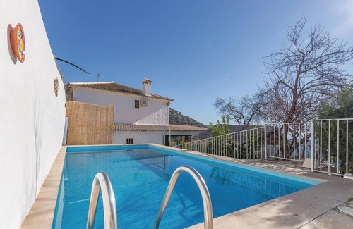 Iznajar House | 6 bedroom lovely home in Iznájar