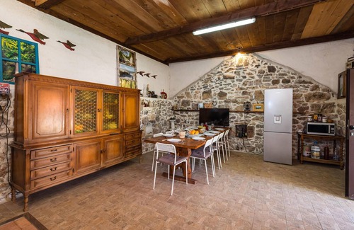 Murvica House | 6 bedroom nice home in Murvica