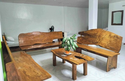 Capul Cabin | 6-bedroom lodge in charming Island Municipality of Capul with AC