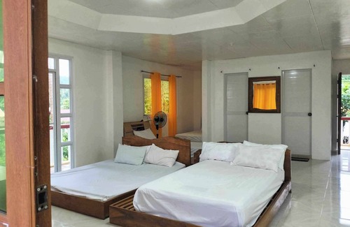Capul Cabin | 6-bedroom lodge in charming Island Municipality of Capul with AC