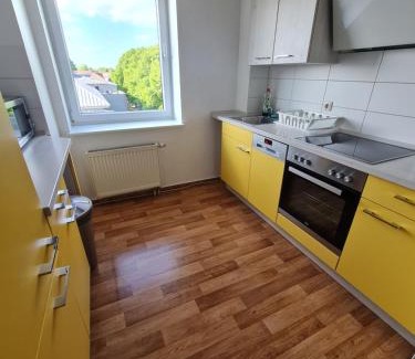 Ortsamt 5 Apartment | 6 bedroom Private APARTMENT & Lounge