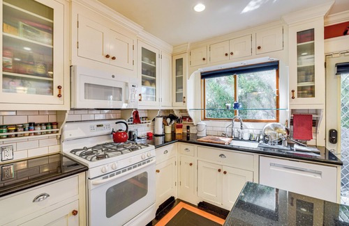 San Jose House | 6 Blocks to SJSU: Cozy Bungalow w/Deck & Koi Pond