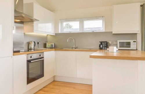 Dobwalls Cottage | 6 HORIZON VIEW, family friendly, luxury holiday cottage in Dobwalls