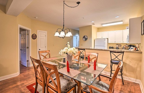 Carolina Forest Condo | 6 Mi to Boardwalk: Condo w/Pool in Myrtle Beach