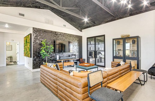 Point House | 6 Mi to Lake Tawakoni Texas Family Home