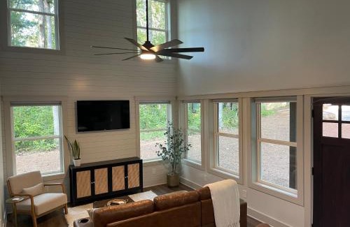 Sautee Nacoochee House | 6 miles from Helen Couples Shower Private Fire Pit