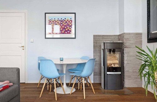 Bergenhus Apartment | 6 min to Bryggen - 67 Sqm in 4 Floor & Views