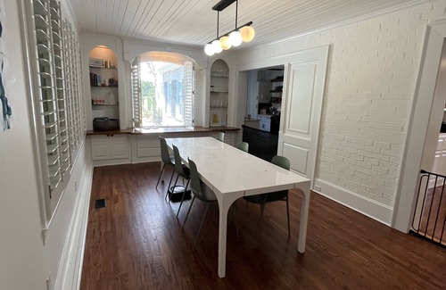 Perry House | 6 minute drive to fairgrounds, 6 minute walk to downtown