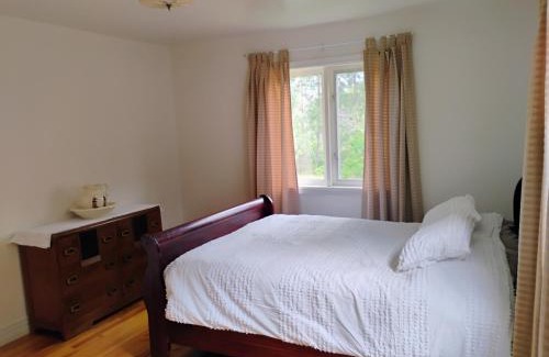 Deer Lake House | 6 Olivia Lane