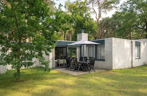 Hapert House | 6-person bungalow - Extra accessible in the holiday park Landal Het Vennenbos