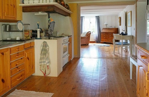 Blomstermala House | 6 person holiday home in BLOMSTERMÅLA