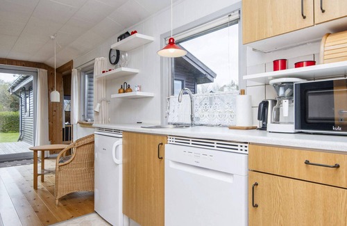 Remmer Strand House | 6 person holiday home in Struer