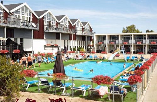 Bønnerup Strand Apartment | 6 person holiday home in Glesborg