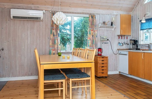 Grena Strand House | 6 Person Holiday Home in Grenaa-by Traum