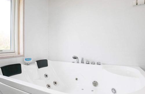Nørre Lyngby House | 6 person holiday home in Løkken-By Traum
