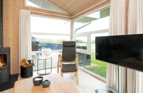 Grønninghoved Strand House | 6 person holiday home in Sjølund-By Traum