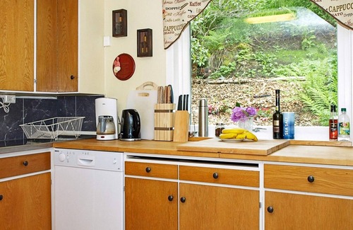 Lonevag House | 6 person holiday home in LONEVÅG-By Traum