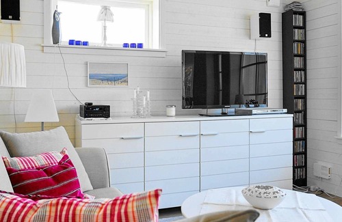 Kyrkesund House | 6 person holiday home in KLÖVEDAL