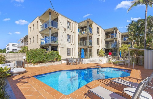 Maroochydore Apartment | 6 Seabelle - Opposite the beach Cotton Tree