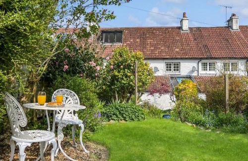 Horner House | 6 The Poplars Hawkcombe