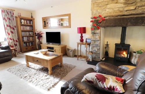 Caernarfon House | 60 Hyfrydle Road