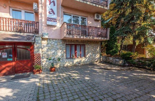 Sasad Bed & Breakfast | 60 m² Bed and breakfast ∙ 127 guests