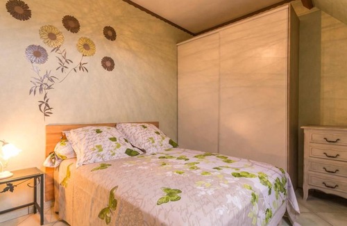 Rouvres-en-Plaine Cottage | 60 m² Cabin ∙ 1 bedroom ∙ 2 guests