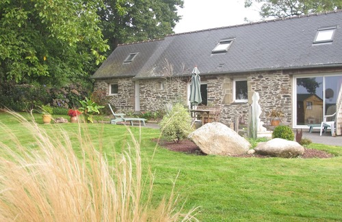 Kergloff Cottage | 60 m2 gîte in central Brittany 3 keys/3*.