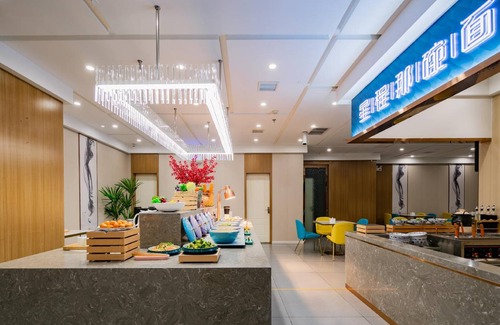 Weiyang Hotel | 60 m² Hotel ∙ 3 guests