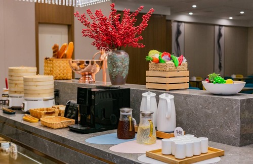 Weiyang Hotel | 60 m² Hotel ∙ 3 guests