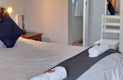 Myoli Beach Cabin | 60 m² Lodge ∙ 2 bedrooms ∙ 4 guests