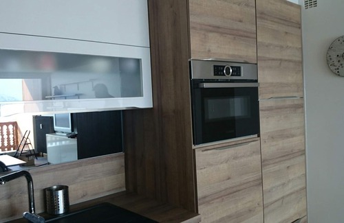 Cognet Apartment | 60 m2 ski-in ski-out 7 persons haut Cognet Alpe d'Huez, beautiful view!