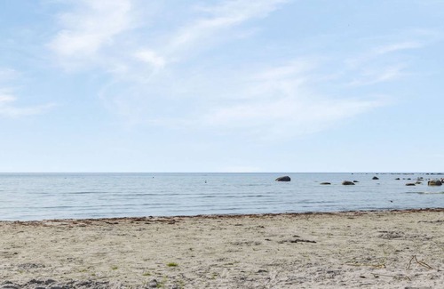Falkvik Other | 60 m² Accommodation ∙ 1 bedroom ∙ 4 guests