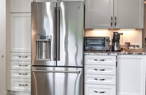 Meredith House | 60 Shades of Water, Lake Waukewan Waterfront