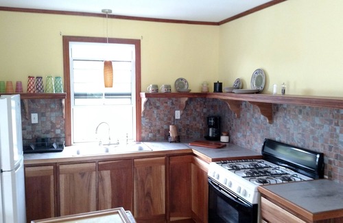 Forest Home House | 600 sq ft Casita w/Pool for short or long term rental