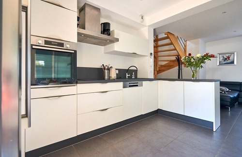 Plouneour-Brignogan-Plages Villa | 600m from the beach: House, 30° indoor pool and outdoor SPA