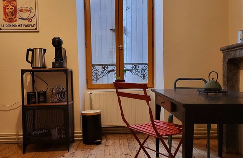 Gannat Apartment | 60m2 Bohemian chic "Duplex Macon", 20min from Vichy