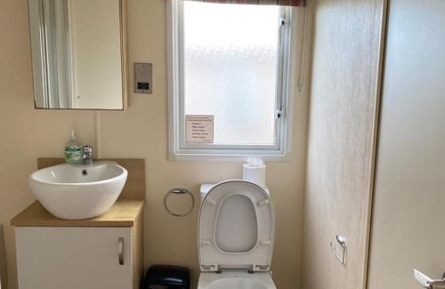 Cowes Resort | 62 Solent Village