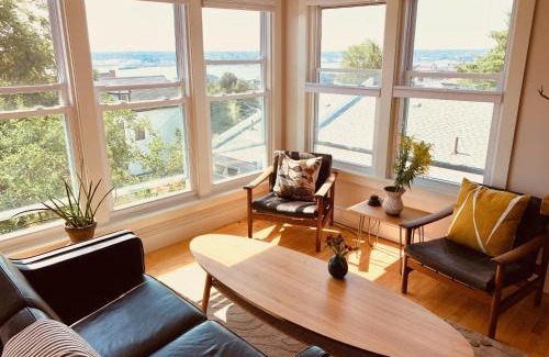 East End Apartment | 62 Views